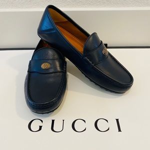 Unisex Brand New Loafer/men size 7.5 & women